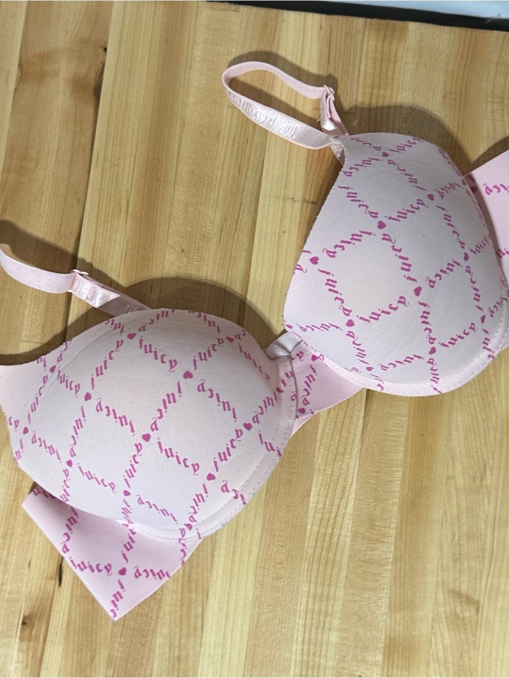 Juicy Couture Light Pink Logo-Print Padded Bra 36B 0099